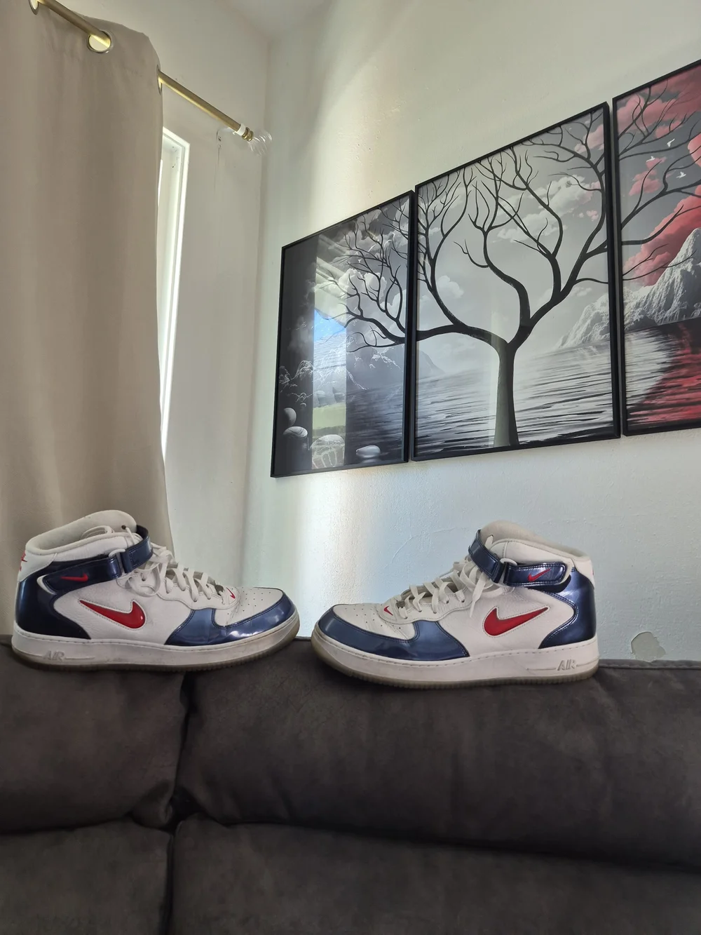 Nike Men's White, Navy & Red High-Top Sneakers